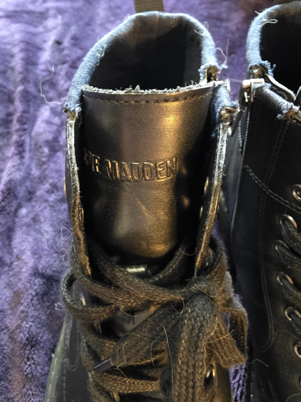 Steve Madden Men’s Black Leather Lace-Up Side-Zip Combat Boots Size 11